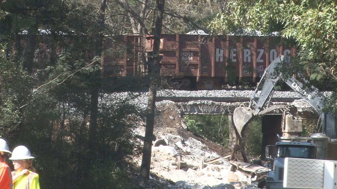 Crews continue cleanup after massive CSX train derailment in Byromville