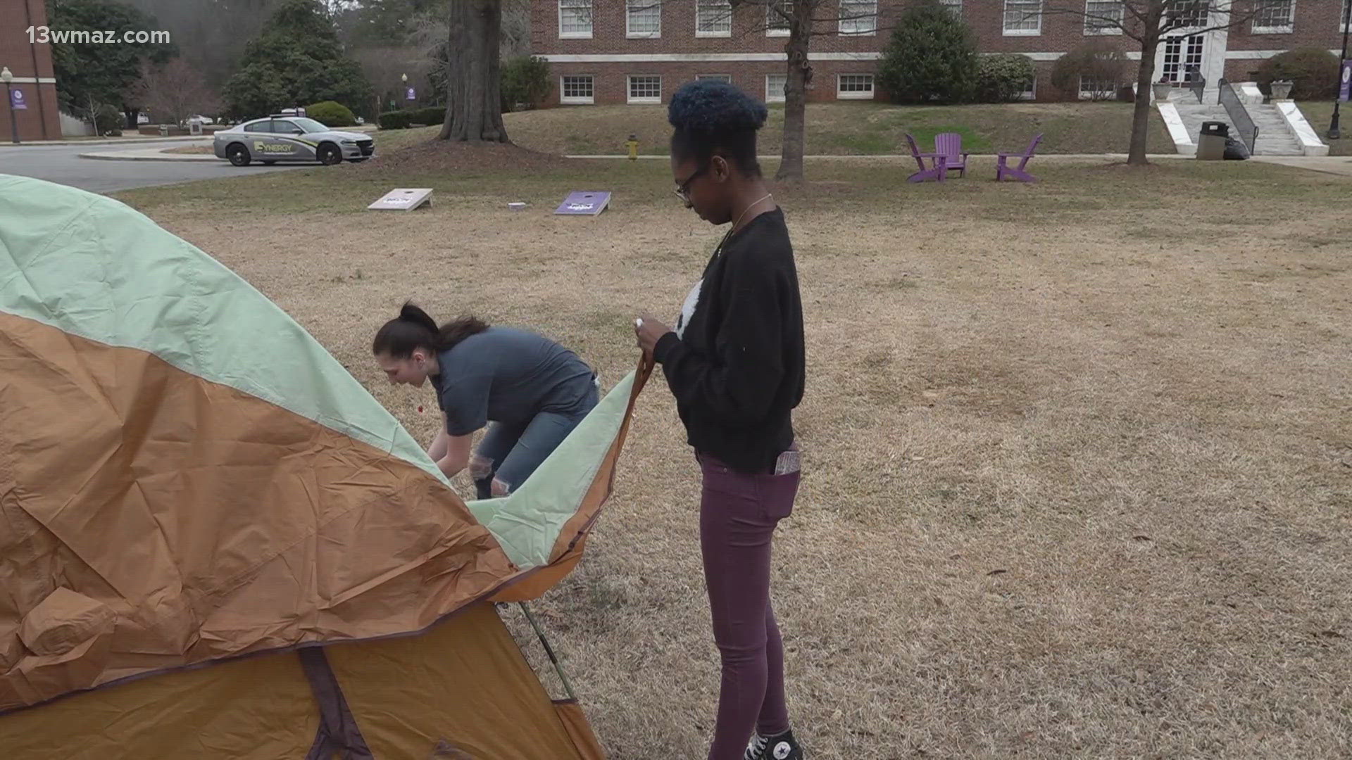 Wesleyan College students hold own 'Sleep Out' to support Macon ...