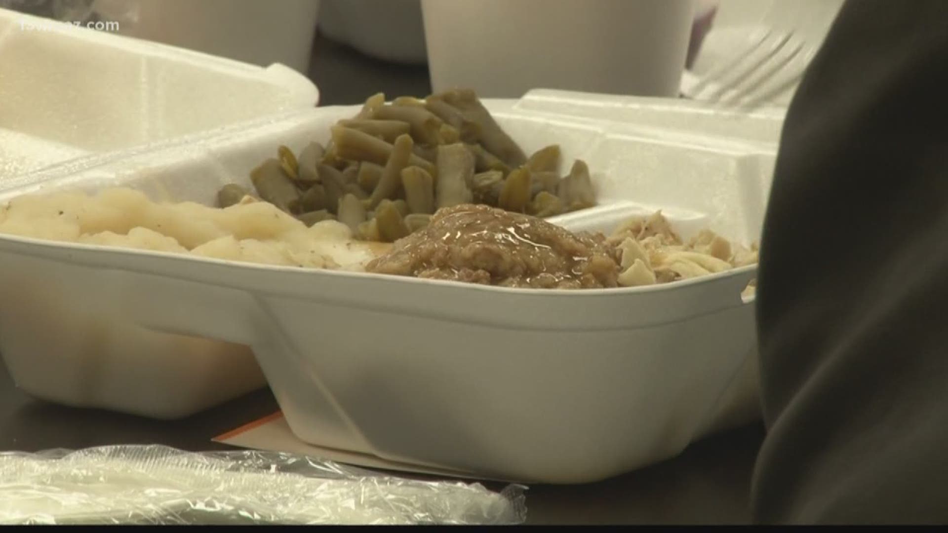 Rescue Mission of Middle Georgia serves annual Thanksgiving meal