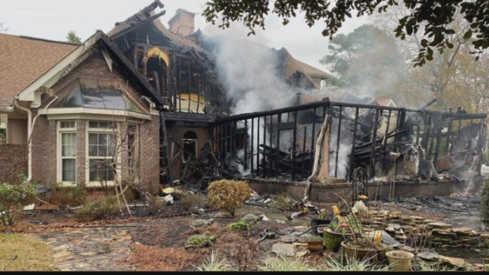 Houston County Georgia House Fire Leaves One Injured Wmaz Com