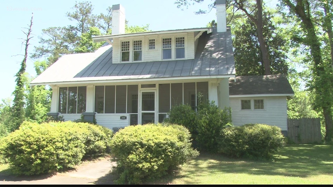 Renovated bungalow on former Milledgeville asylum campus available as Airbnb