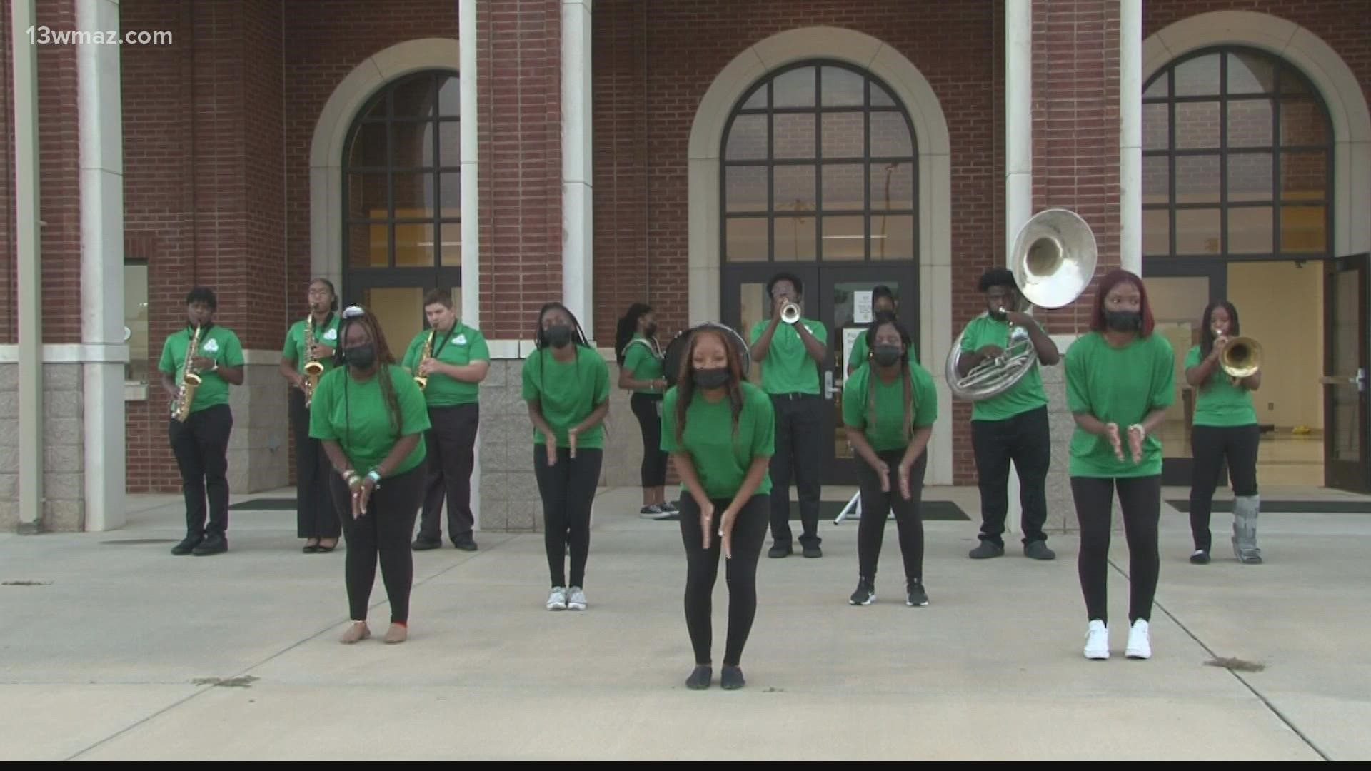 New principal Jamie Paulk got a chance to meet students as they got to the high school.