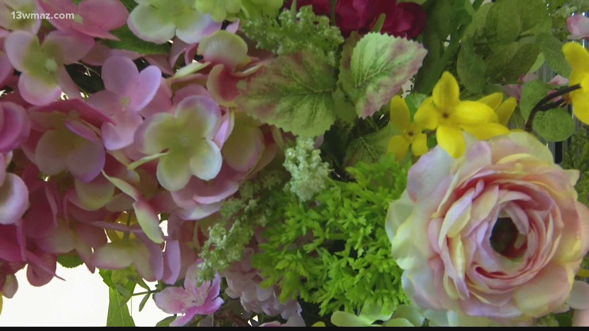 If you are looking for some flowers for the mom in your life, a Central Georgia florist says "invest in local businesses."