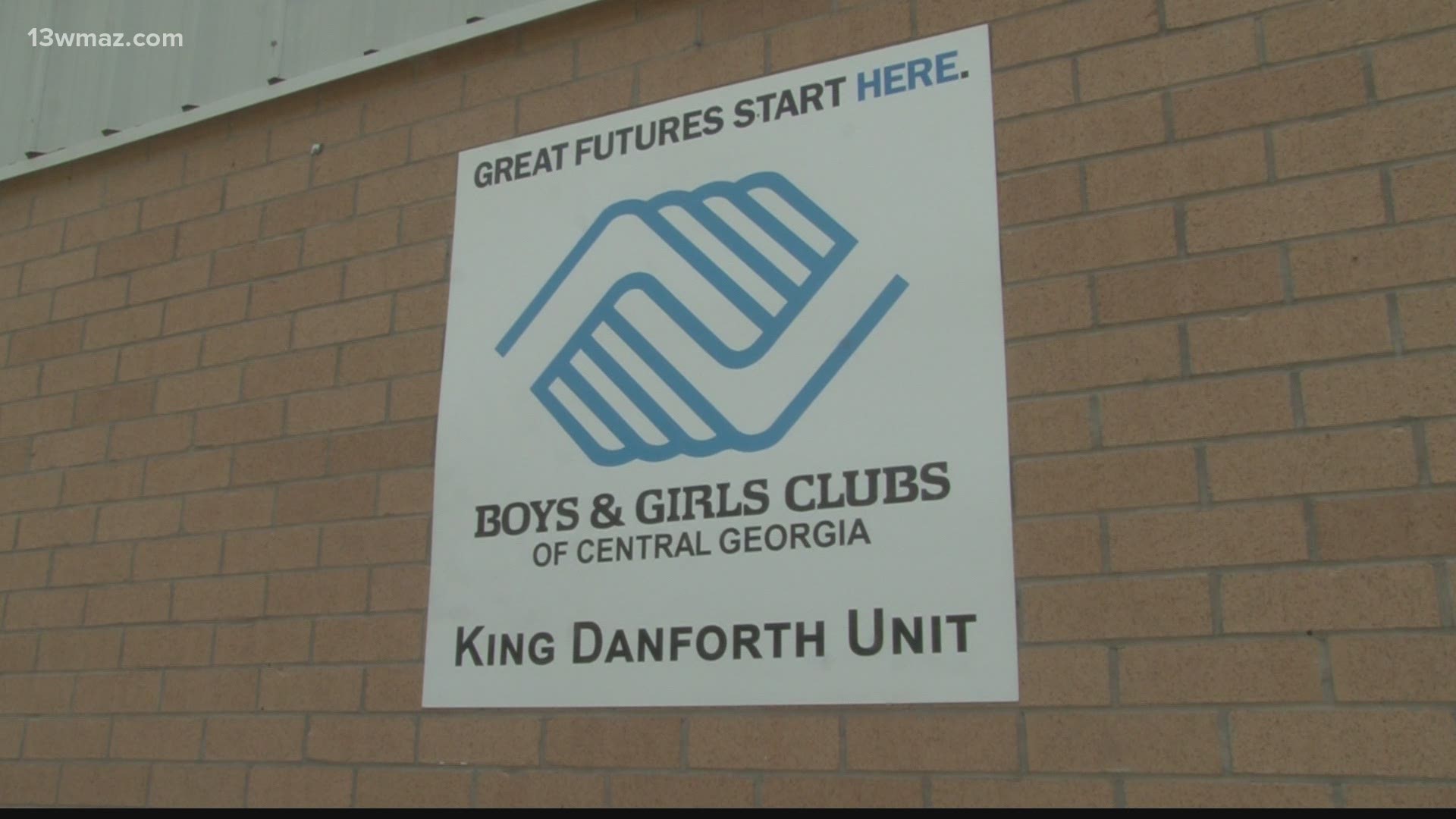 They welcomed students to their King Danforth Unit where there was a DJ, dancing, crafts, lunch, and even a few giveaways.
