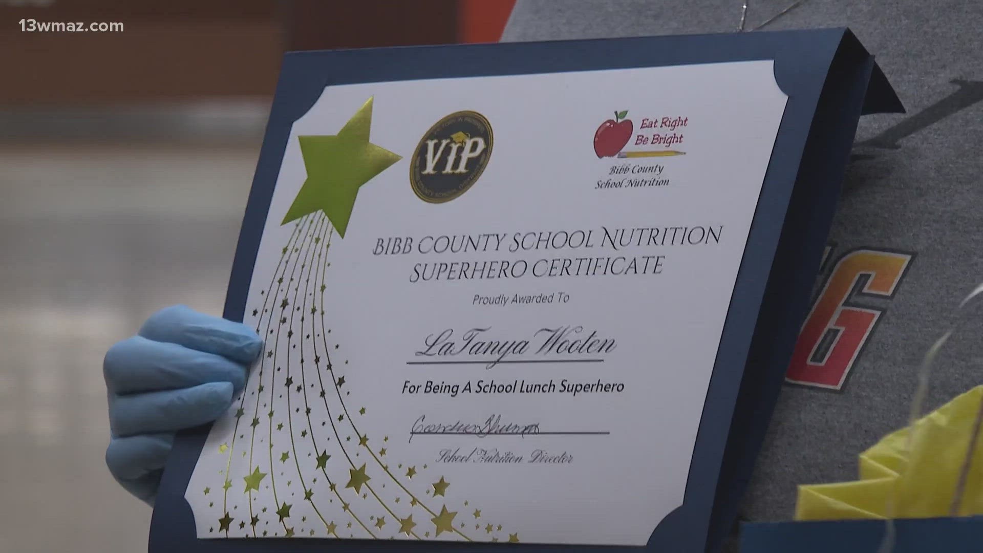 Each employee received a certificate from the state Director of Nutrition and the district Interim Executive of Nutrition.