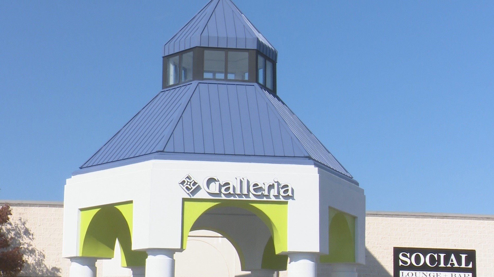 The mall, which has been open since the early 1990's, is now up for sale, allowing anyone to live out their dreams of owning their very own Galleria mall.