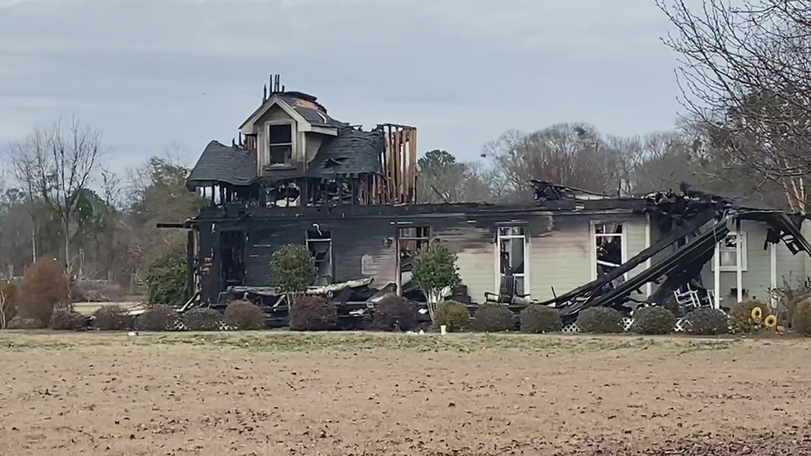 Scene of Byron house fire