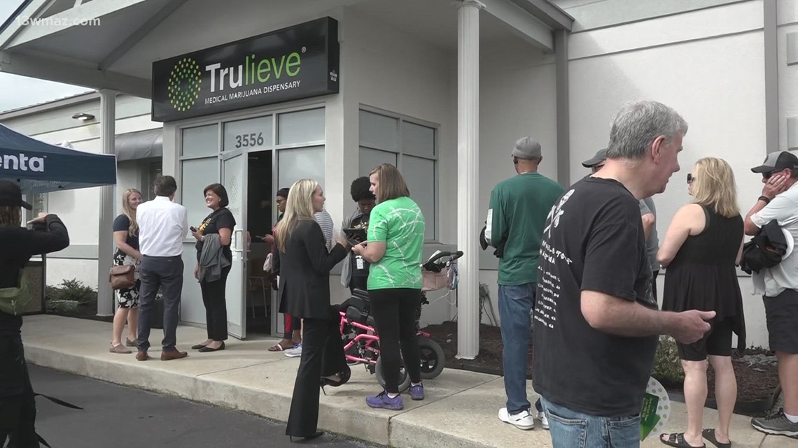 first medical marijuana dispensary opens in Macon