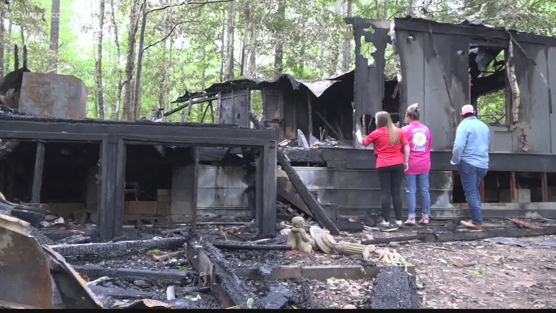 After a lightning strike to her home, Kim Haskins says she's been supported heavily by people who are trying to help her get back on her feet soon.