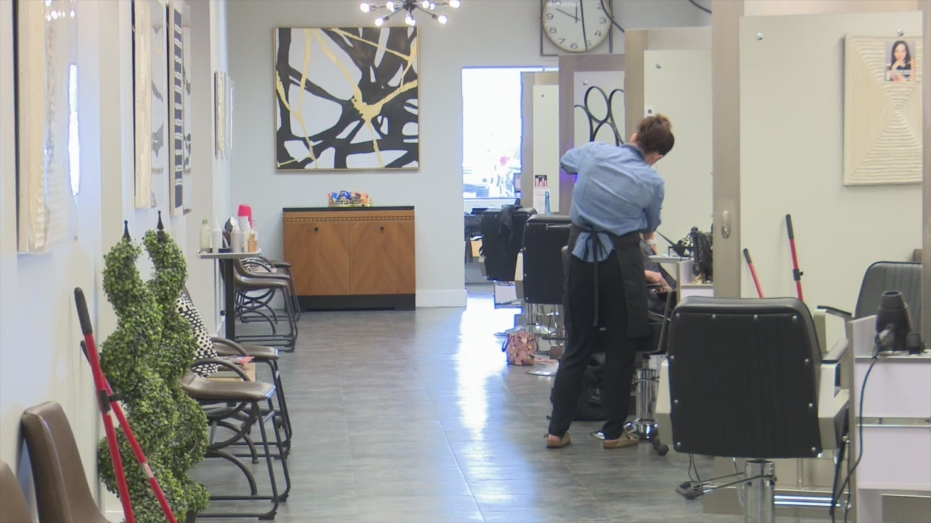 At Macon salons, chairs that are usually full, are now sitting empty.