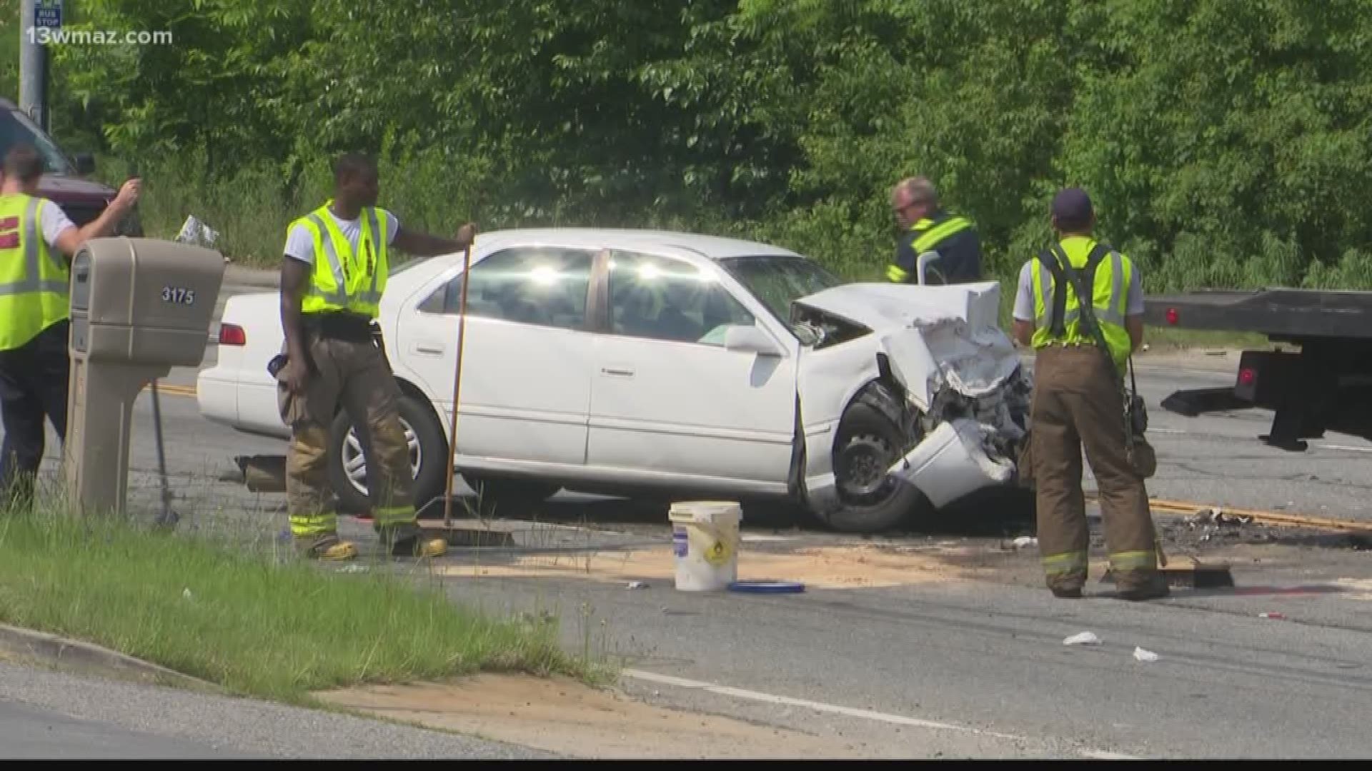 Two killed in head-on collision in Macon