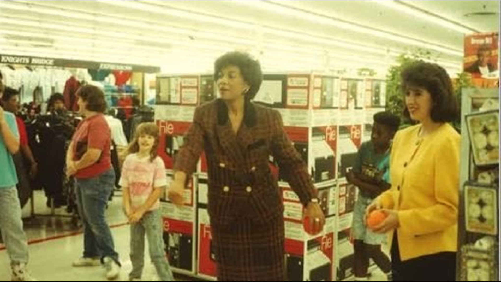 13WMAZ anchor, legend Tina Hicks dies