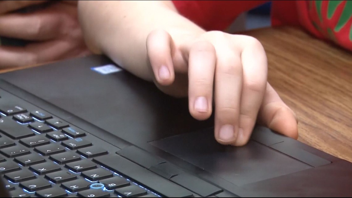Central Georgia parents praise virtual learning options - Vimarsana News