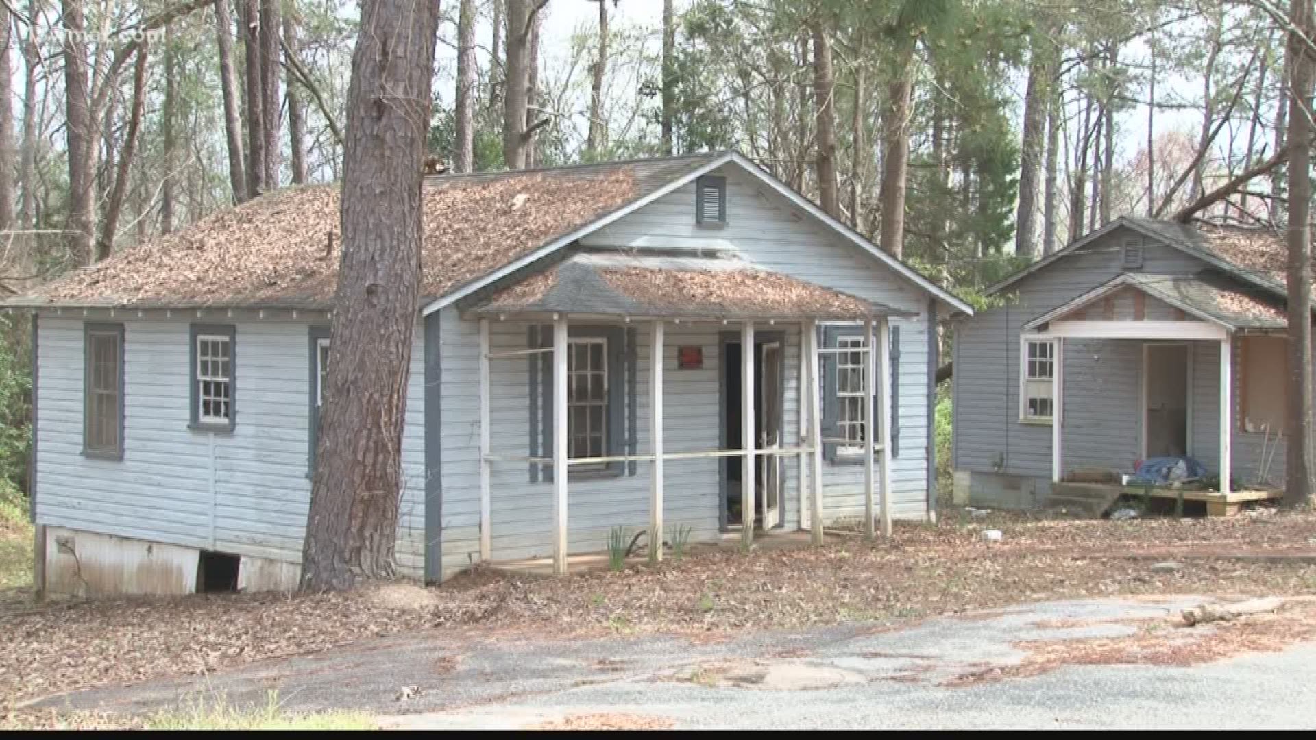 There'll be no new tiny homes in Baldwin County, at least for the next 9 months. The county placed a moratorium on tiny homes and other buildings, including manufactured homes in some cases.
