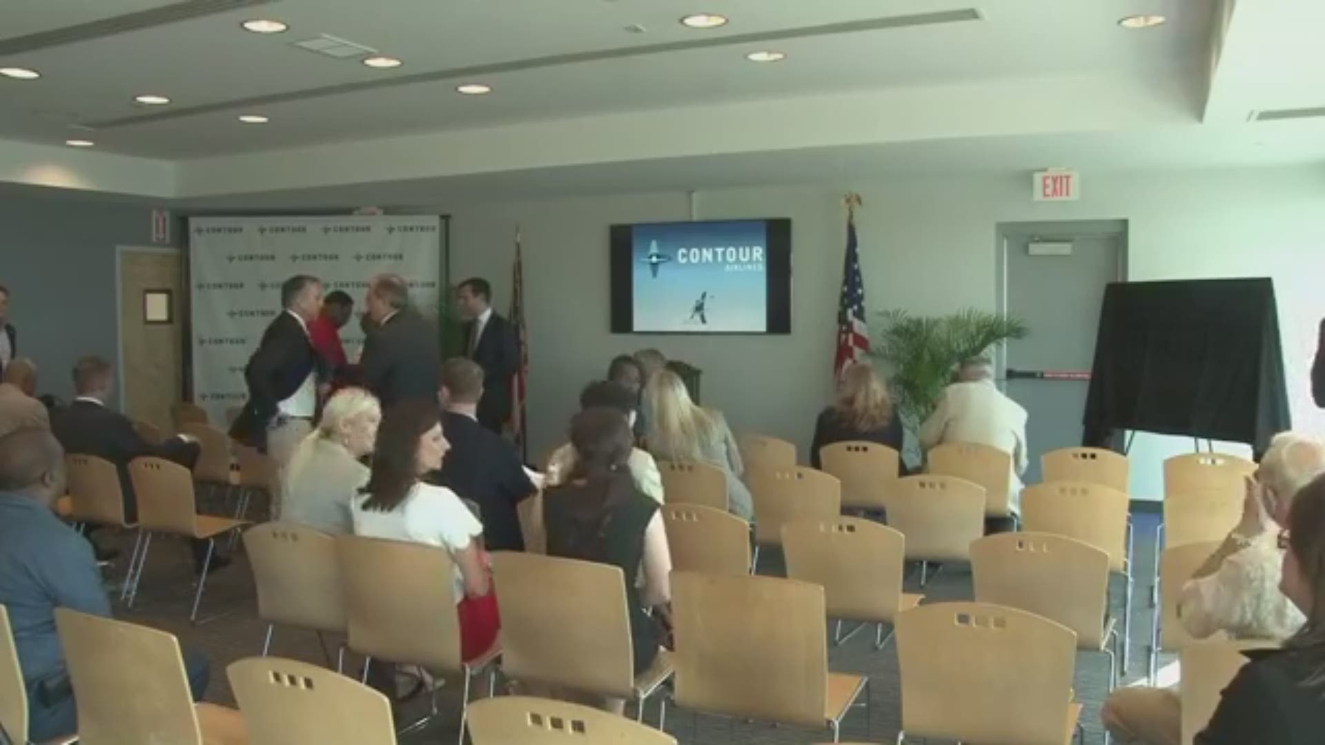 Nonstop flight service from Macon to Tampa was announced at a press conference Wednesday
