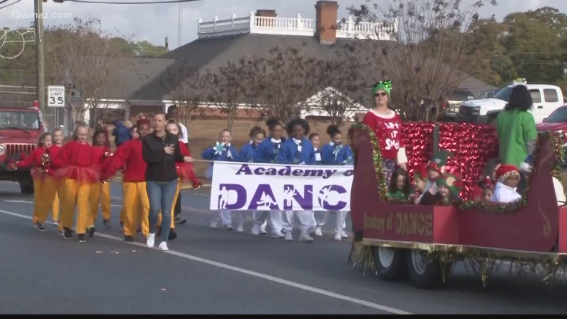 Downtown Perry Christmas Parade brings in the holiday cheer