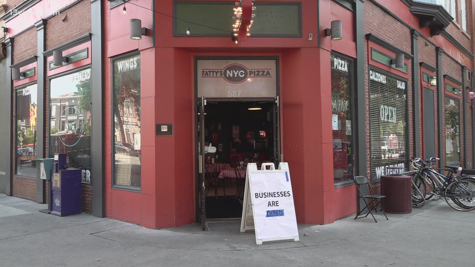CBS series "Tulsa King" transforms Macon's Fatty's Pizza into a New York pizzeria for filming, bringing excitement and economic boost to local businesses.
