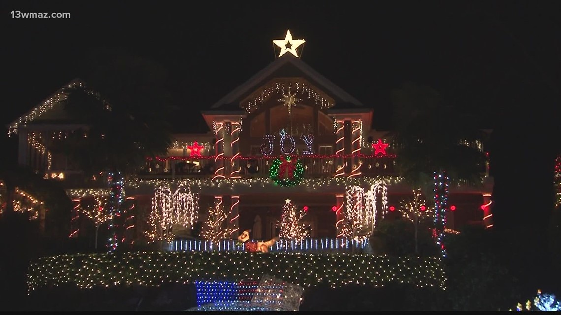 Lake Sinclair's Christmas Cove started out between neighbors - Vimarsana News