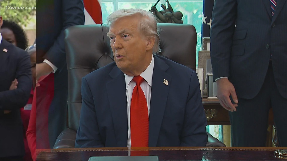 What to know about Trump's threats to send troops to Chicago