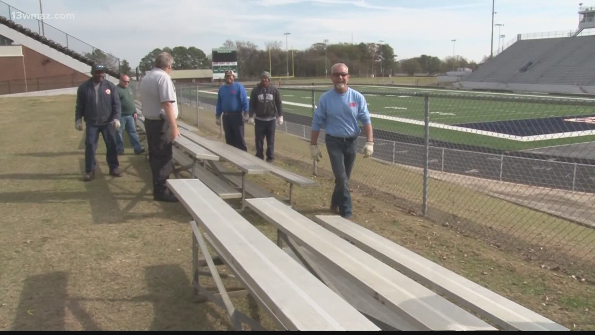 Several Central Georgia churches teamed up with Robins Air Force Base to hold a food giveaway. They plan on passing out more than 5,000 boxes of food