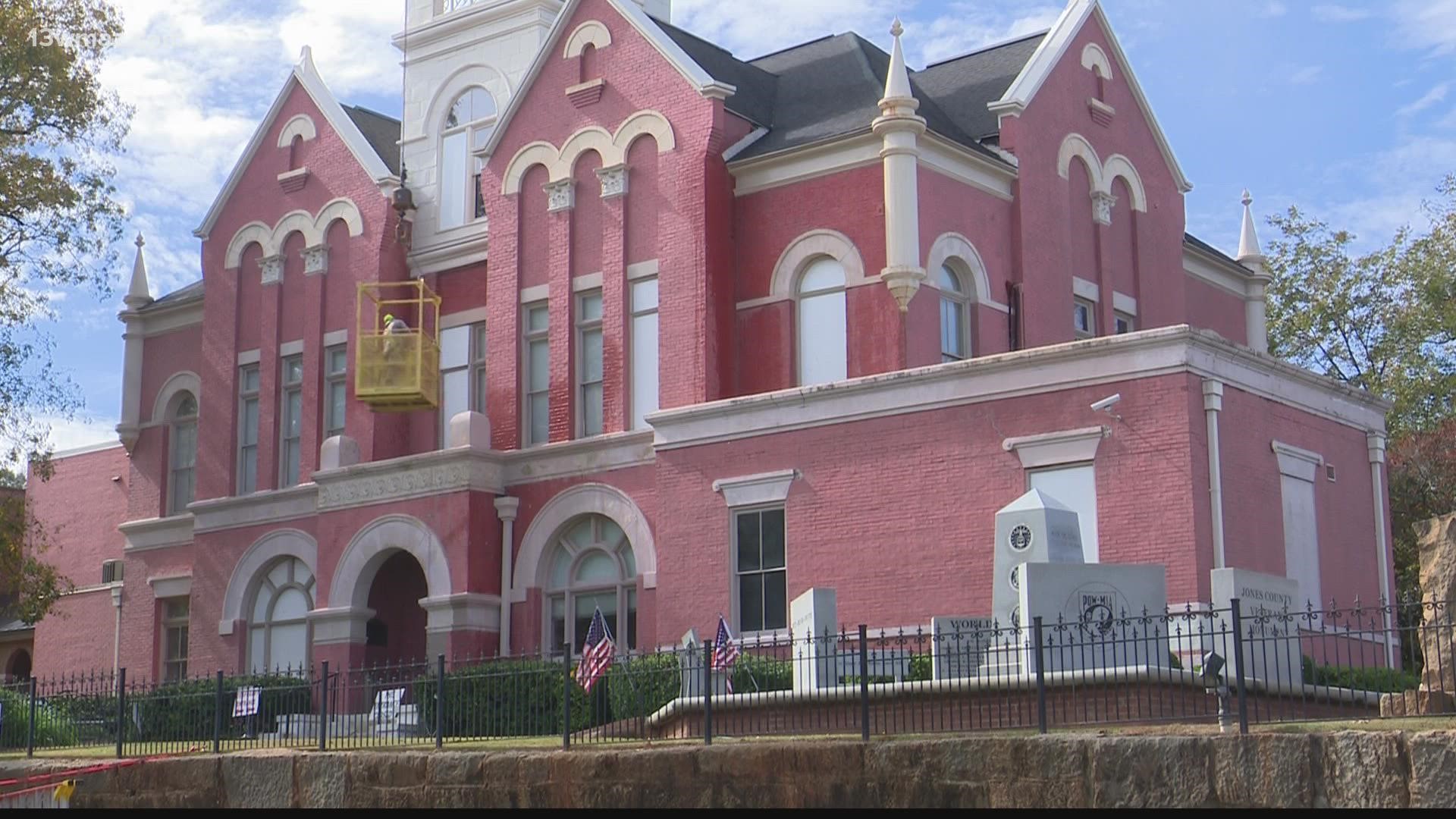Jones County begins emergency repairs for courthouse 13wmaz com