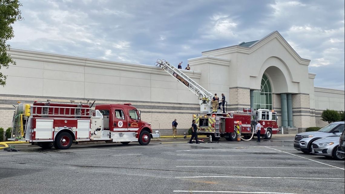 Centerville fire crews put out blaze at Houston County Galleria