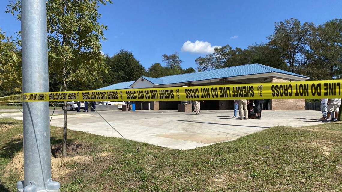Teen dead after shooting on Millerfield Road in Macon