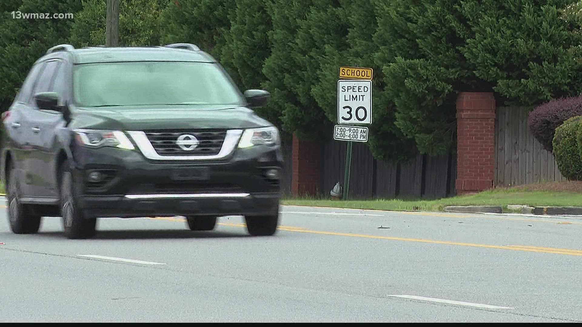 A new traffic study shows hundreds of drivers speeding through school zones in Warner Robins.
City council members say the results show a need for speed cameras.
