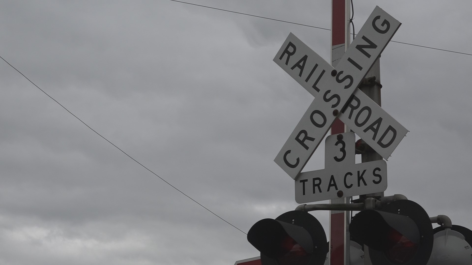 As part of the Quick Response project, Georgia Department of Transportation will install dynamic message signs at railroad crossings.