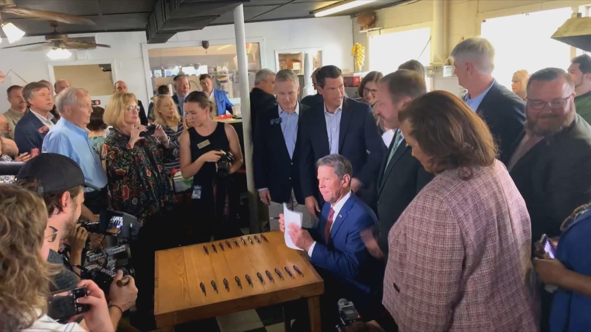 Gov. Kemp signs bill creating flat state tax