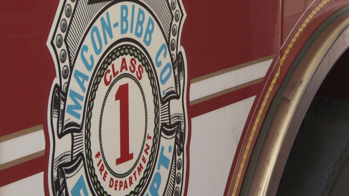 Bibb firefighter receives state honors after off-duty car wreck - Vimarsana News