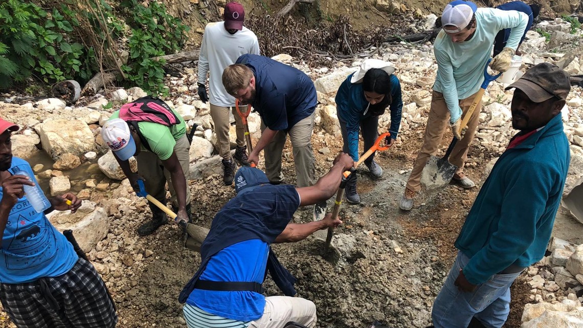 Mercer students help bring clean water to Dominican Republic