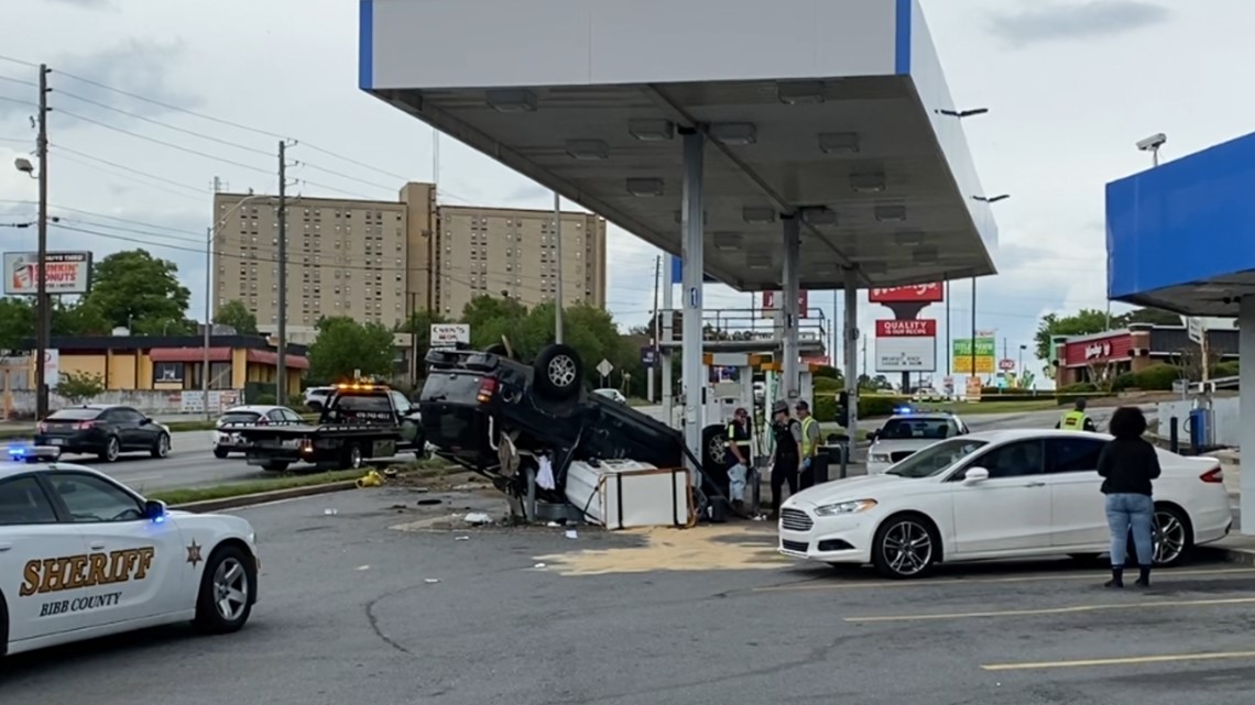 One person in critical but stable condition after collision on Gray Highway - Vimarsana News