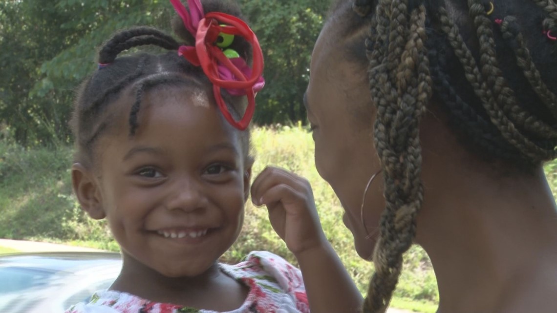 Macon mom says Head Start bus monitors kept her 3yearold daught