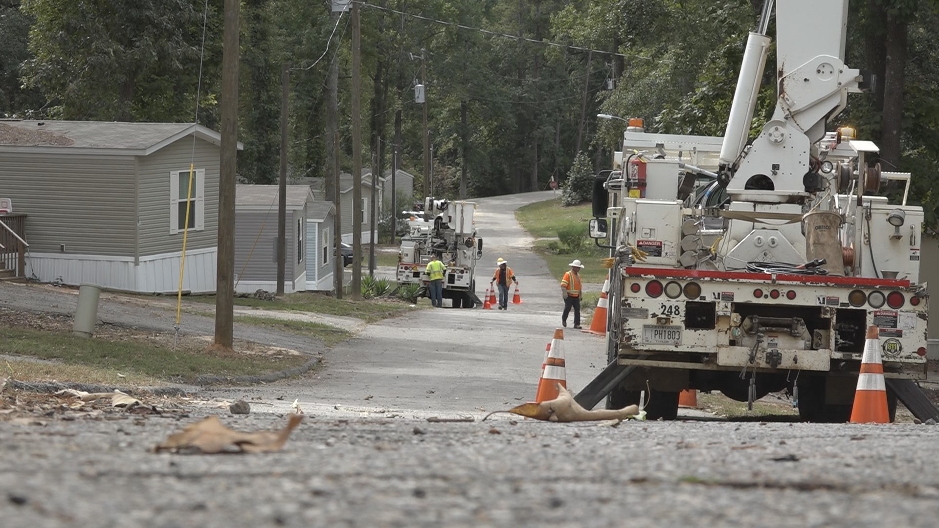 As Hurricane Ian makes its way into the state, Georgia electrical companies want consumers to stay safe.