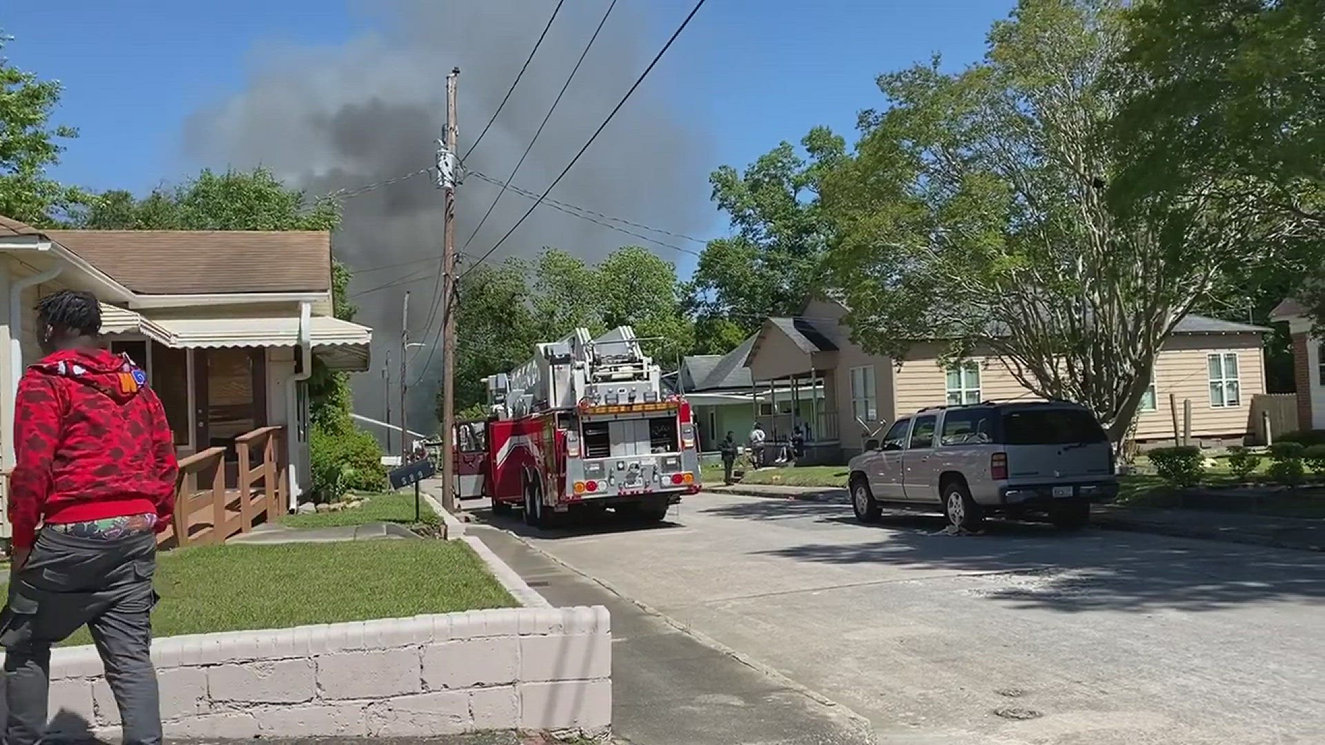 Crews battling house fire on Nelson Street in Macon