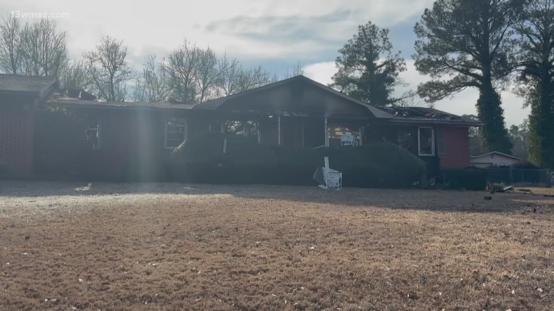 Macon woman, 73, dies after re-entering burning home to save dog ...