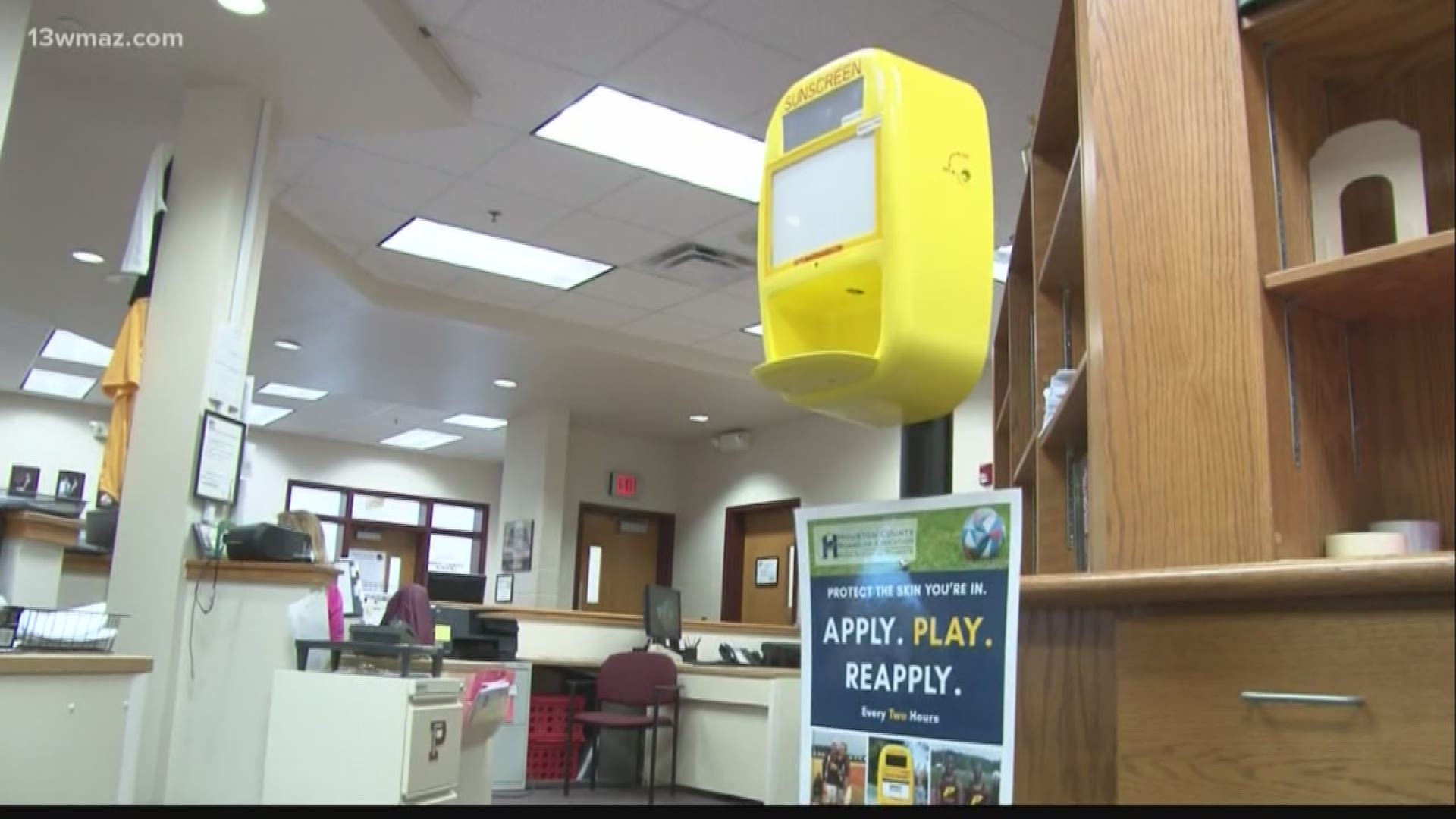 Houston Co. schools installs sunscreen dispensers