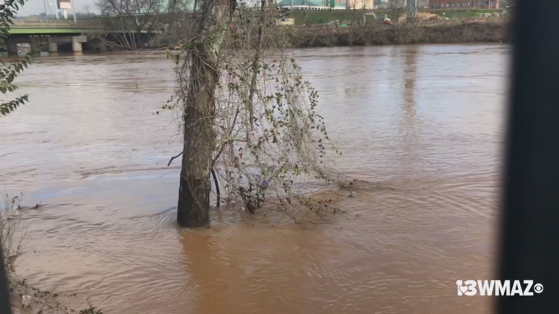 After heavy rain during the week, the Ocmulgee River is in minor flood stage on Sunday.