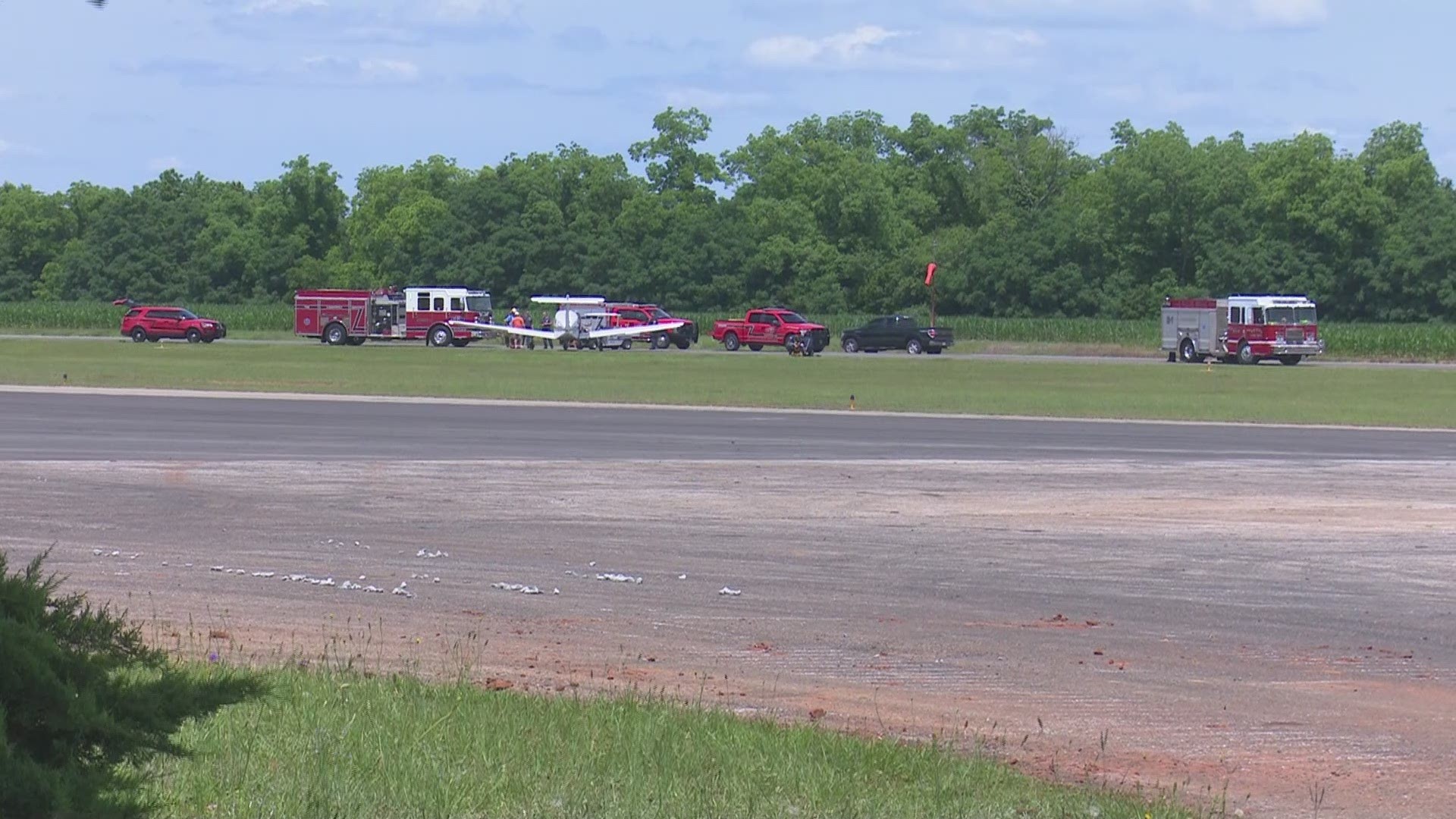 There were two people in the plane, but no one was injured