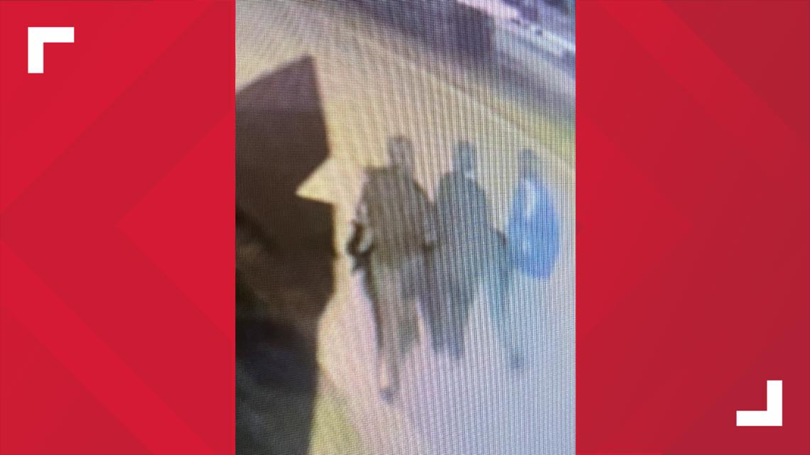 Authorities looking for suspects after armed robbery at South Macon ...