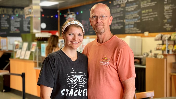 Service with a Smile: Bo and Mandy at Stacked Sandwiches & More in Milledgeville