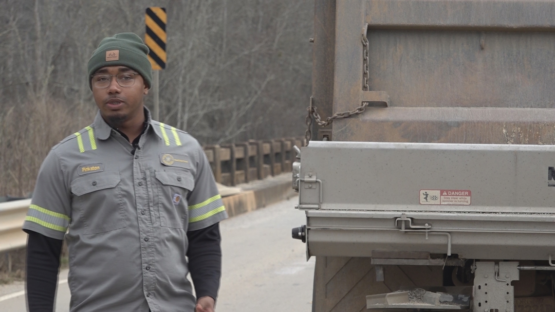 Washington County prepares bridges and roads for snow, urges residents to stay off roads