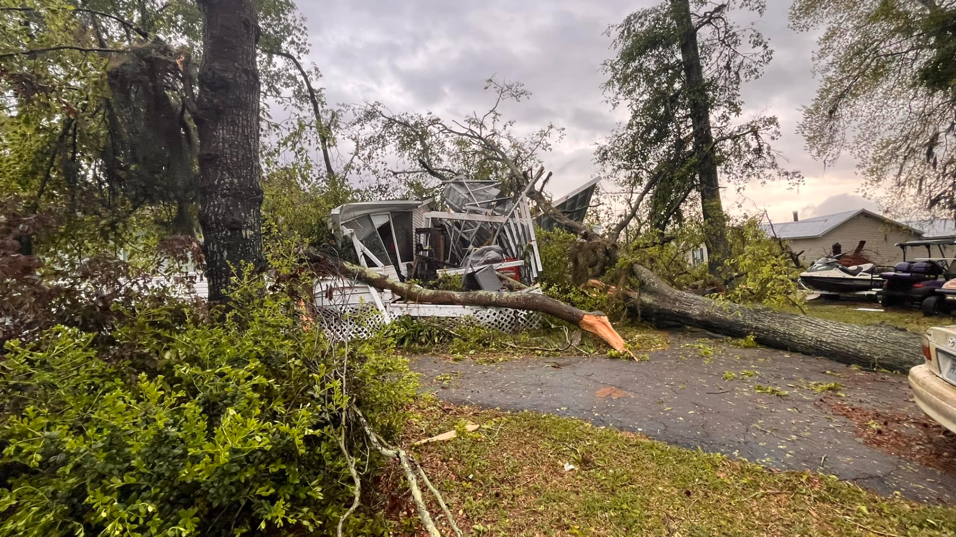 Severe storms move through Georgia as tornado warning issued | 13wmaz.com