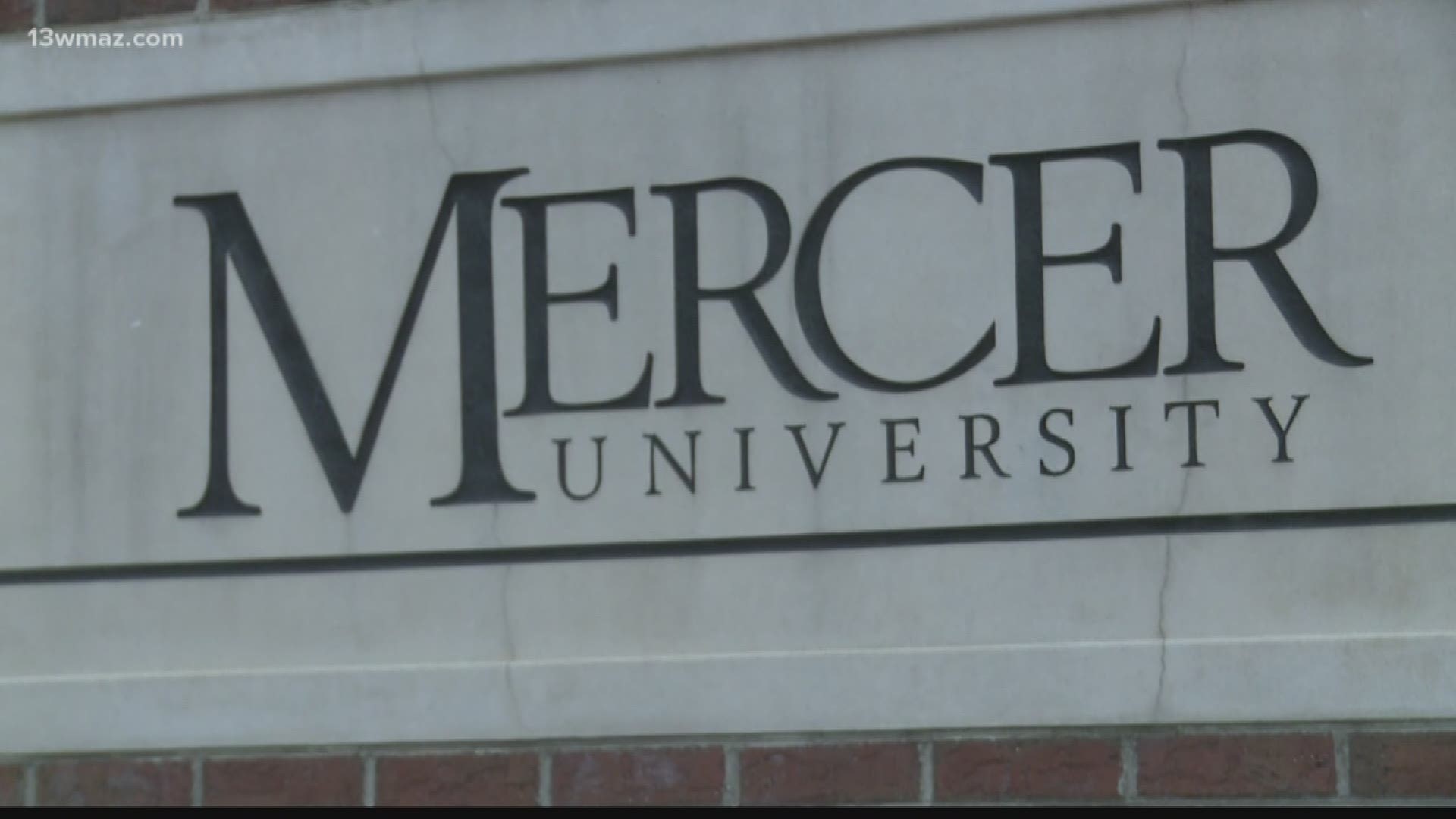 Police: Driver pointed gun at Mercer student
