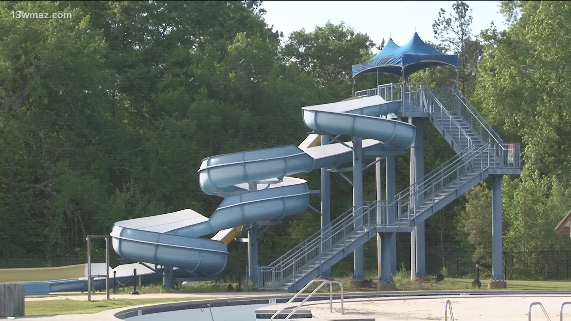 Sandy Beach Water Park in Macon, Georgia: A Splashing Good Time for All