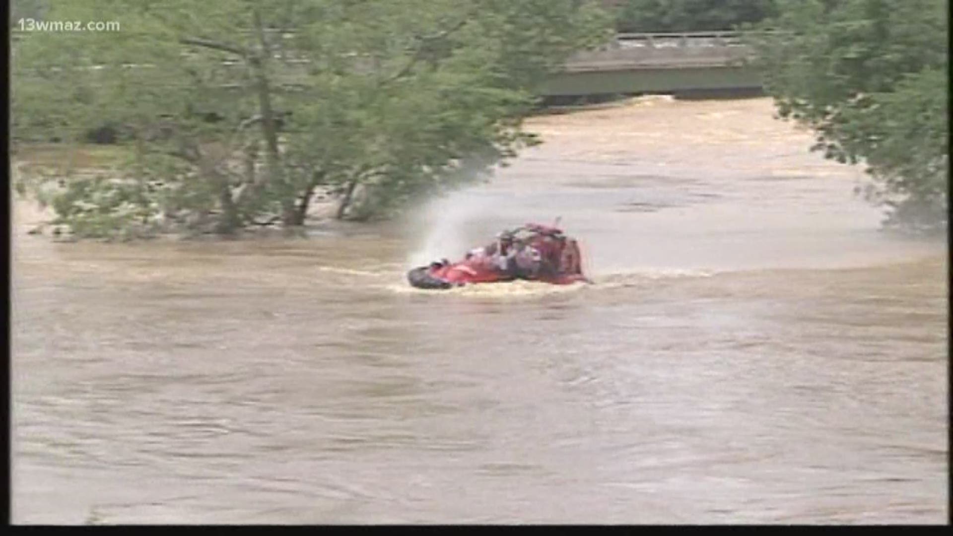 The Flood of '94 was a catastrophic event, thanks to torrential rain from remnants of Tropical Storm Alberto. Courteney Jacobazzi takes us back in time with our old friend Bill Powell to track the storm.