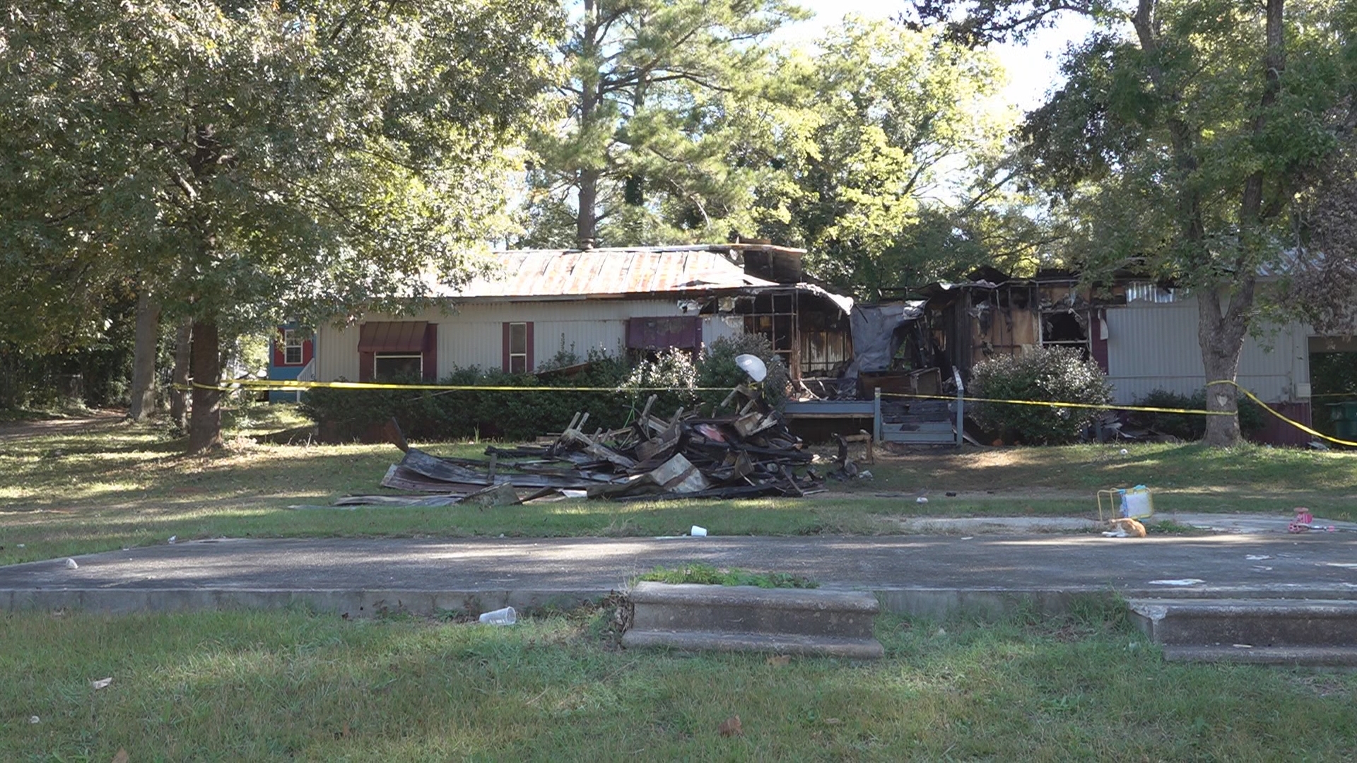 Investigators say the fire happened around 5:00 p.m. on Saturday.