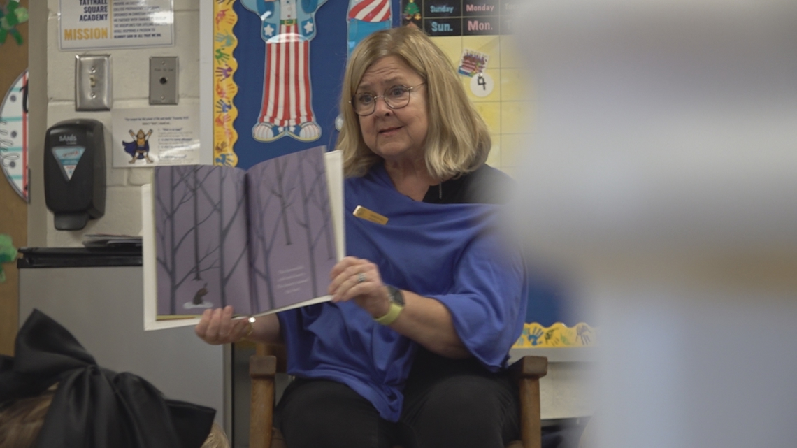 'I have a heart for watching them grow' | Macon teacher hangs up lesson plans after 50 years