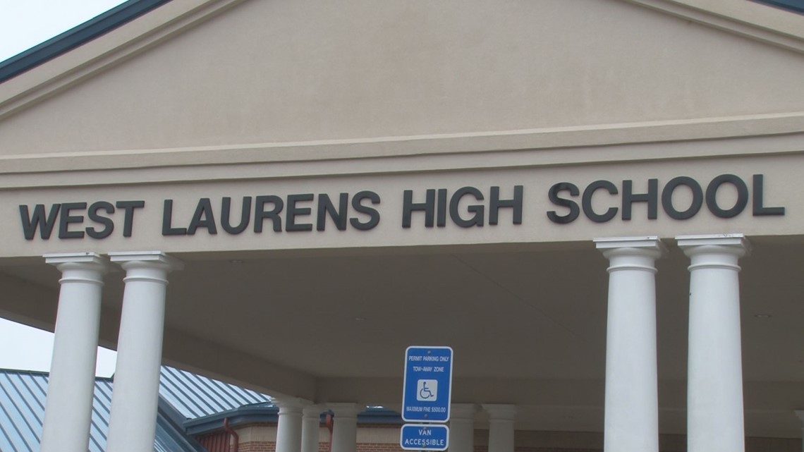 West Laurens students spell out racial slur at football game